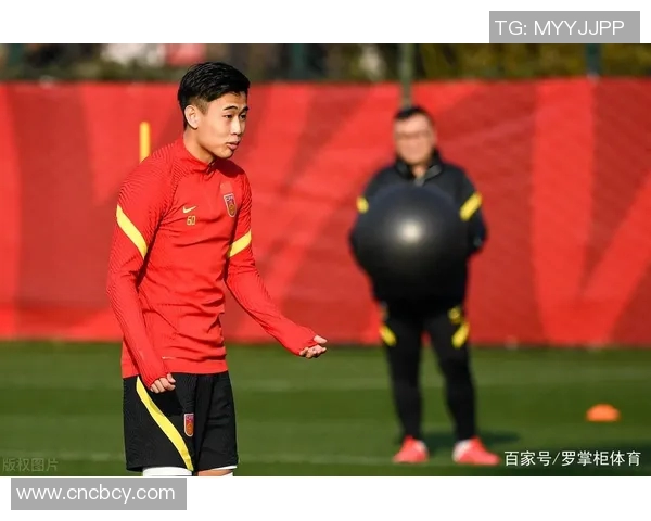 足协杯次轮戴伟浚精彩表现助力球队晋级引发球迷热议 足协杯次轮戴伟浚精彩表现助力球队晋级引发球迷热议