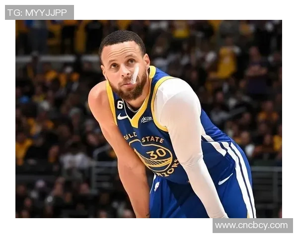 勇士公布新赛季赛程强强对话频频上演 勇士公布新赛季赛程强强对话频频上演