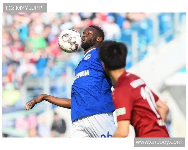 沙尔克04横扫对手，大胜德甲联赛对手！